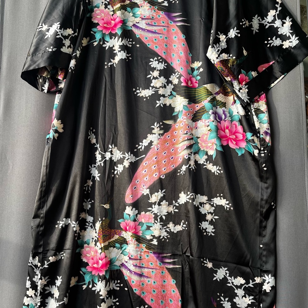 Babeyond Black Satin Kimono Robe Peacock Floral Design. 54” long - Picture 5 of 10